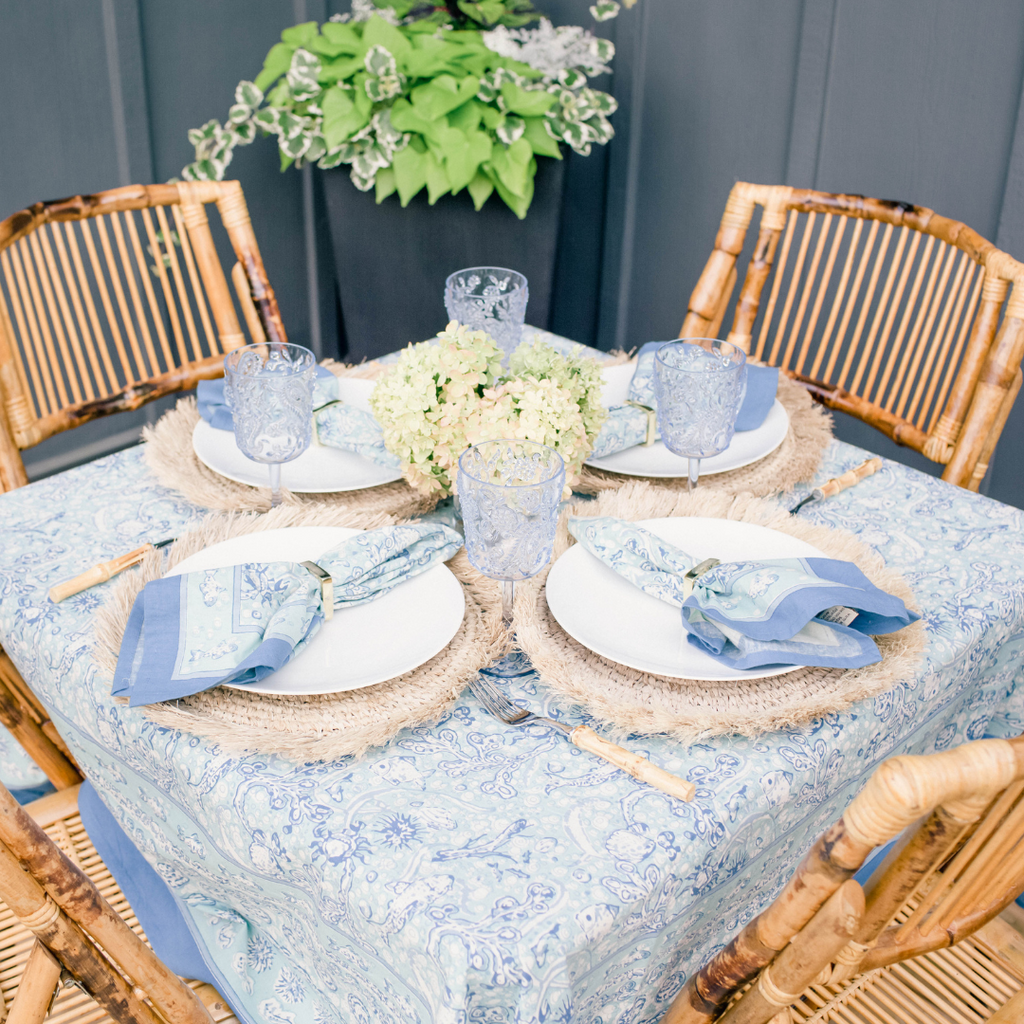 LA MER TABLECLOTH - 59" x 59"
